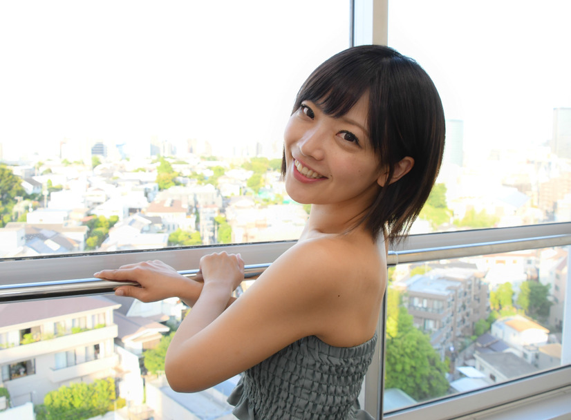 【インタビュー】脱ぐことは戦うこと……全裸ジャケット＆水着ライブで話題のシンガーソングライター・藤田恵名