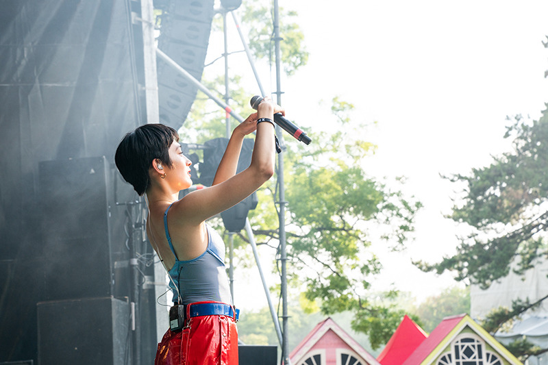 水曜日のカンパネラ、フランスのフェスティバルでMoodoidと共演