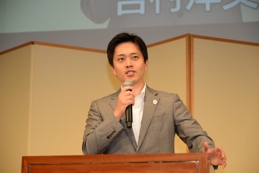 明石家さんま、来年2月にオープンの劇場型文化集客施設ホールの名付け親に