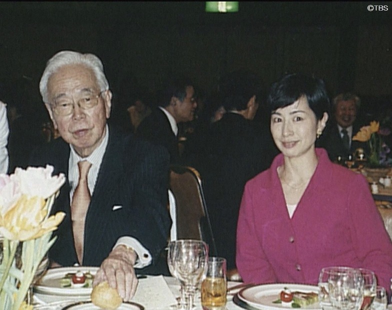 父との確執やテレビ出演から結婚まで阿川佐和子の半生に迫る
