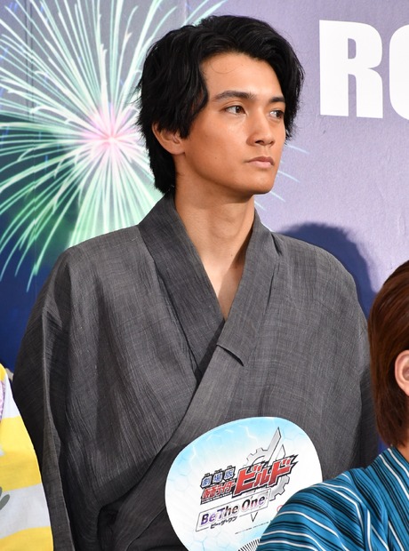 越智友己【写真：竹内みちまろ】