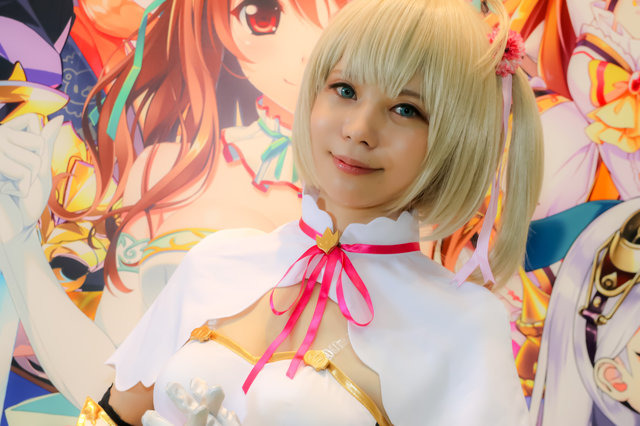 女体化テリー・ボガードからポプテピまで―写真100枚で贈る“コミケ94企業ブースコンパニオン”【C94】