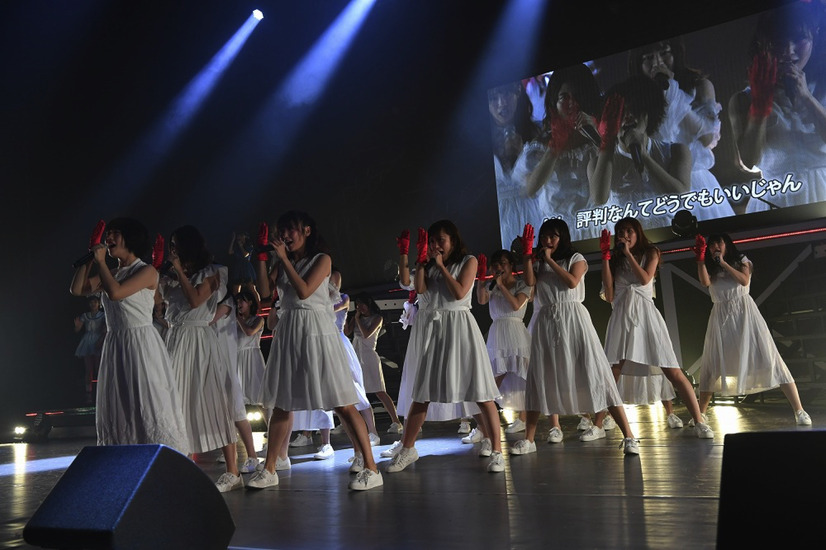 松井珠理奈、真っ赤な衣装で美脚披露！SKE48 リクアワ参戦