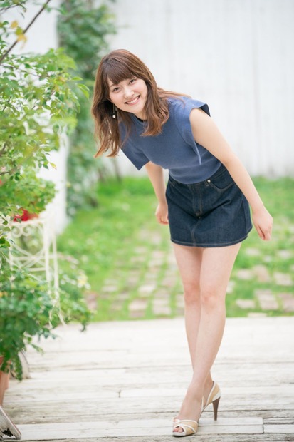 松本有紗・沖田愛加・今井美桜らが登場！女子大生キャスター7人の写真集が発売