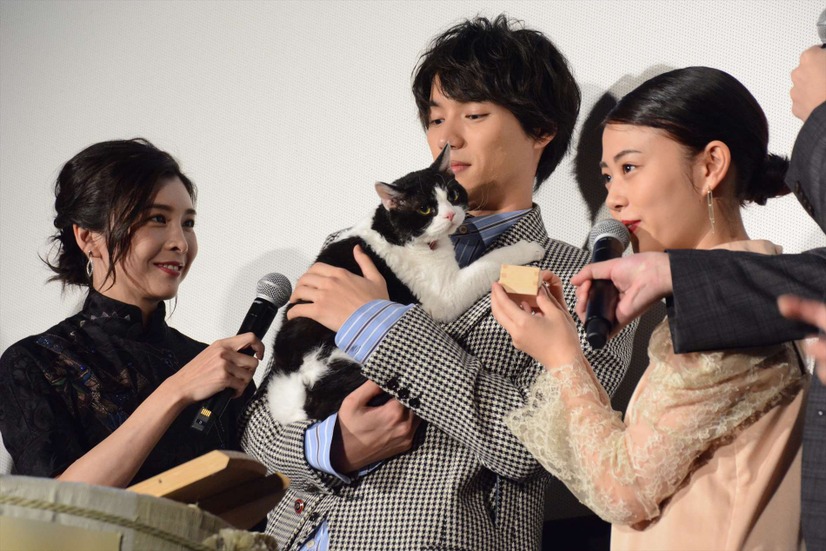 映画『旅猫リポート』公開記念舞台挨拶【錦怜那】