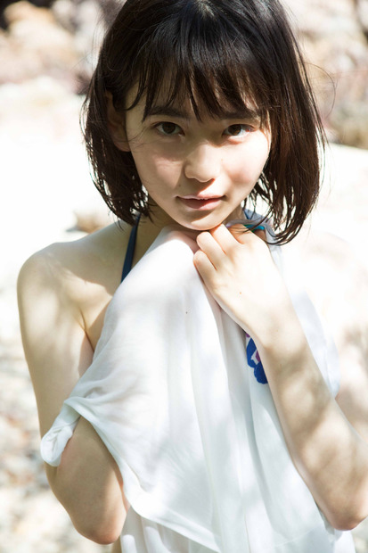 山田杏奈、初の水着撮影に挑戦！ファースト写真集が発売決定