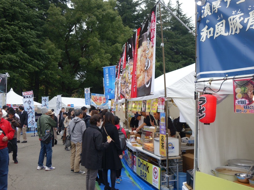 漁師めしや磯料理ずらり！フィッシャーマンズ フェスティバル開催中！