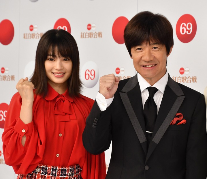 広瀬すず、内村光良【写真：竹内みちまろ】