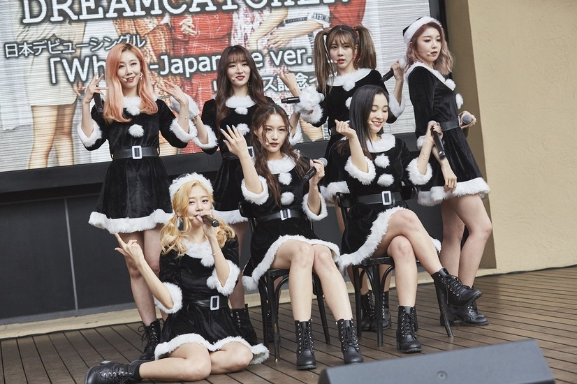 黒サンタ衣装で登場！Dreamcatcher、日本デビュー記念ライブで一足早いクリスマスプレゼント