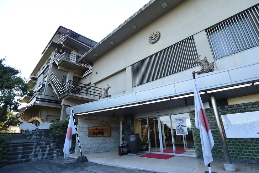 西川瑞希、「仙酔島」の露天風呂でエネルギーチャージ