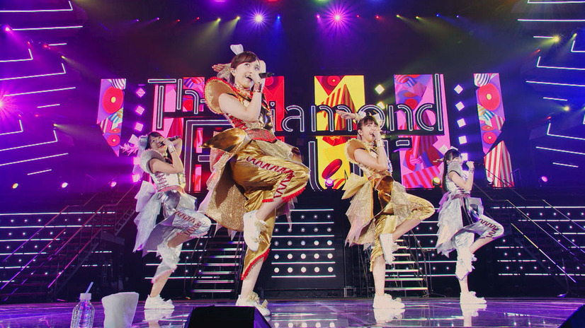 ももクロ、10周年記念ライブより『Z伝説 ～ファンファーレは止まらない～』のライブ映像を初公開