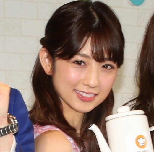 小倉優子【撮影：小宮山あきの】
