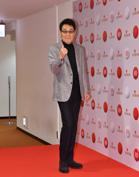五木ひろし【写真：竹内みちまろ】