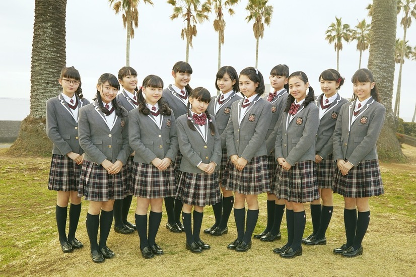 さくら学院の2018年度卒業公演……新谷ゆずみ、麻生真彩、日高麻鈴の3名が卒業