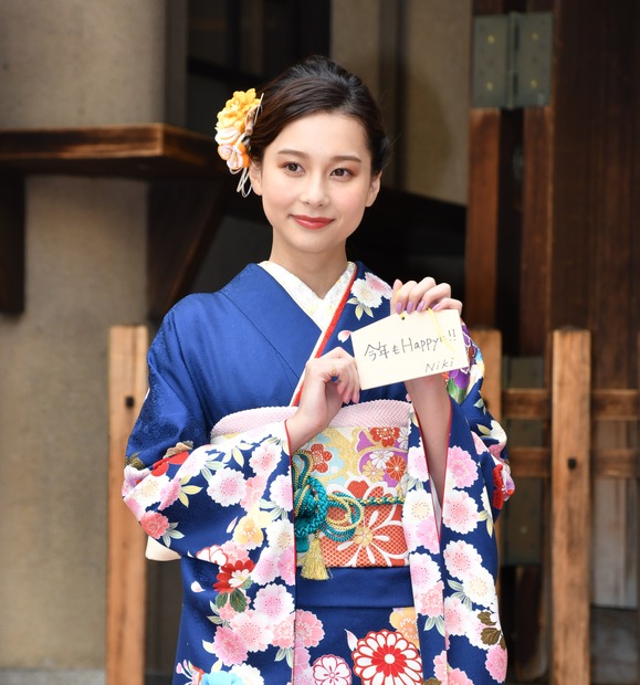 Niki【写真：竹内みちまろ】