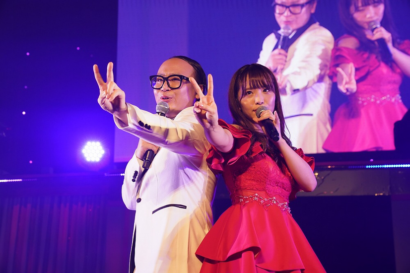 SKE48・松村香織の卒コン開催！伝説の新聞紙衣装も披露