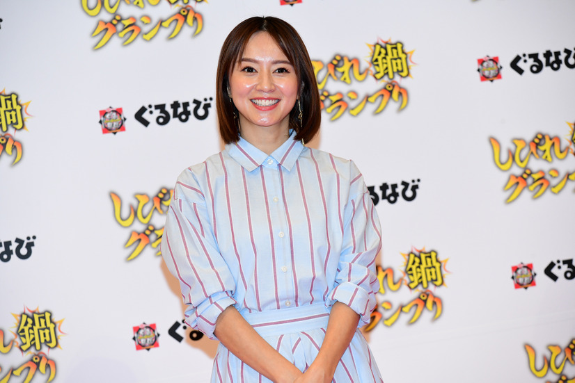 鈴木亜美【撮影：岸豊】