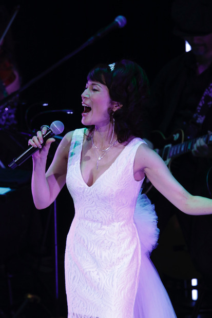 マルシア、30周年ライブで新曲を披露！ゲストには由紀さおり、坂本冬美、城田優ら