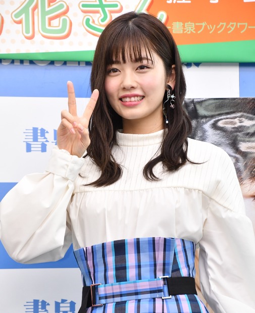 小芝風花 2nd写真集が増刷 下着 水着姿披露は ワクワクの方が大きかった と告白 3枚目の写真 画像 Rbb Today