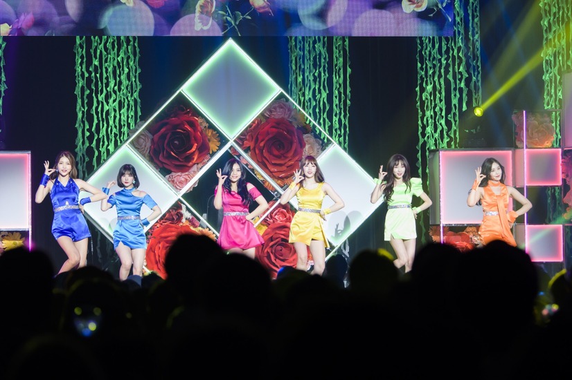 GFRIEND、11月17日にアジアツアー日本公演決定！8月に日本初アルバムも