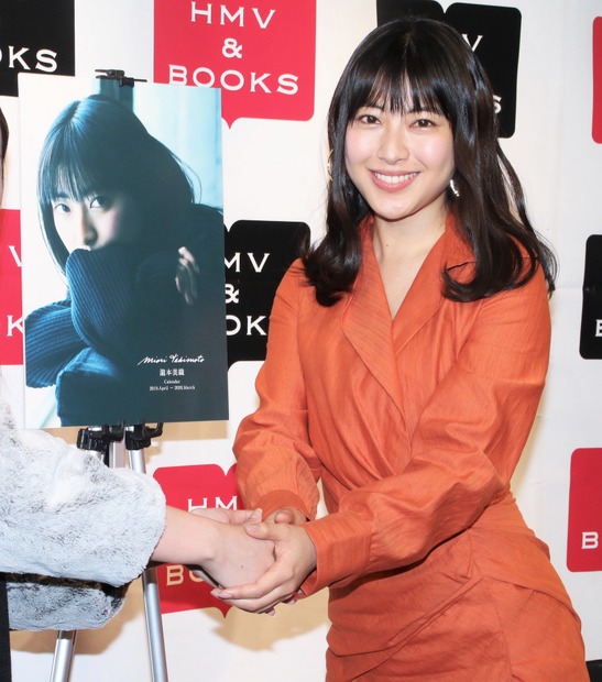 瀧本美織【撮影：小宮山あきの】