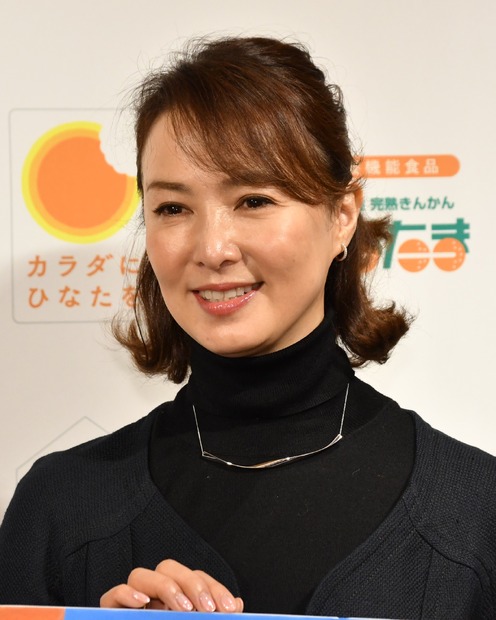 河野景子【写真：竹内みちまろ】