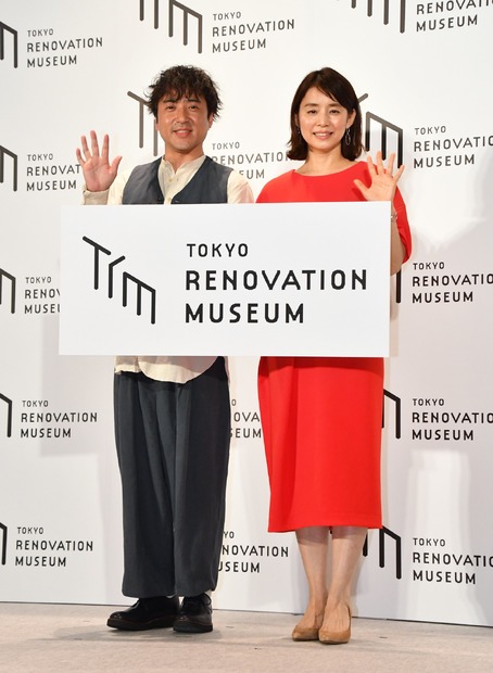 ムロツヨシ、石田ゆり子【写真：竹内みちまろ】