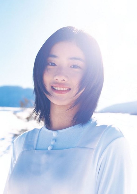 石原さとみの1st写真集が電子版で復刻！16歳の初々しさと大人っぽい表情が魅力