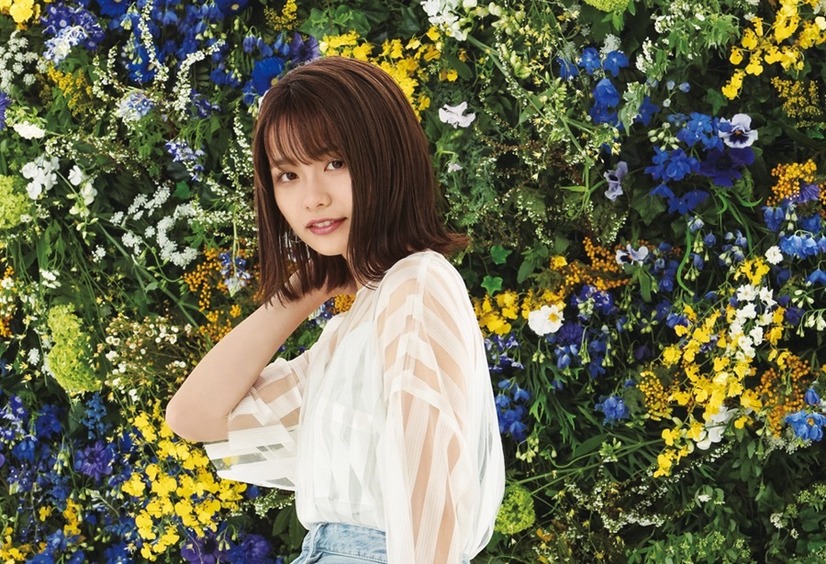 足立佳奈、5thシングルから「little flower」が先行配信リリース