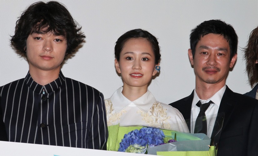 染谷将太、前田敦子、加瀬亮【撮影：小宮山あきの】