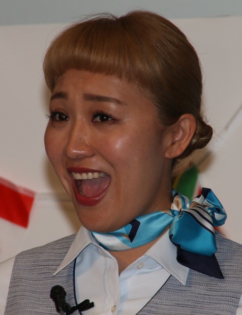 丸山桂里奈【撮影：小宮山あきの】