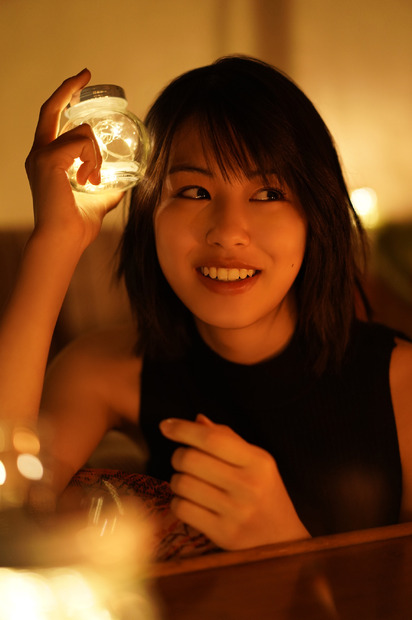 竹内愛紗が1st写真集！今しか撮れない瞬間を切り取った永久保存版