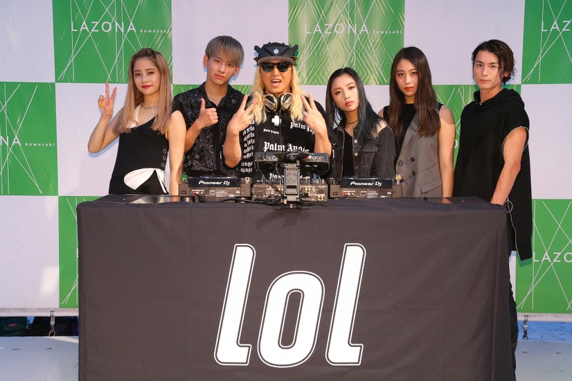 lol、DJ KOO加入後初パフォーマンス披露