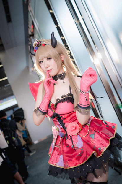 【コスプレ】初開催の「コスサミ東京」に美女レイヤー集結！ 夏らしい水着衣装も【写真139枚】