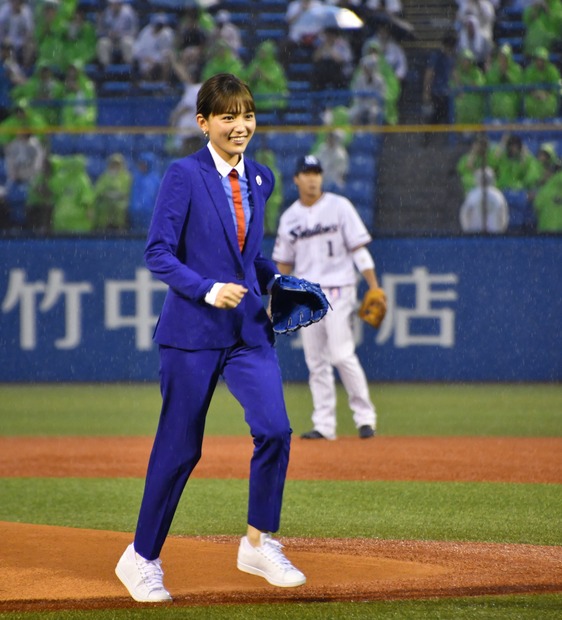 川口春奈【写真：竹内みちまろ】