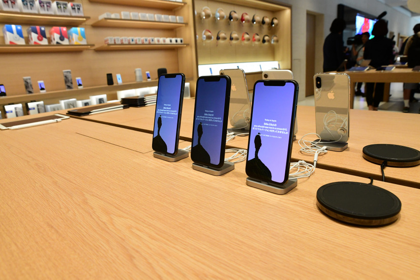 「Apple 丸の内」1階
