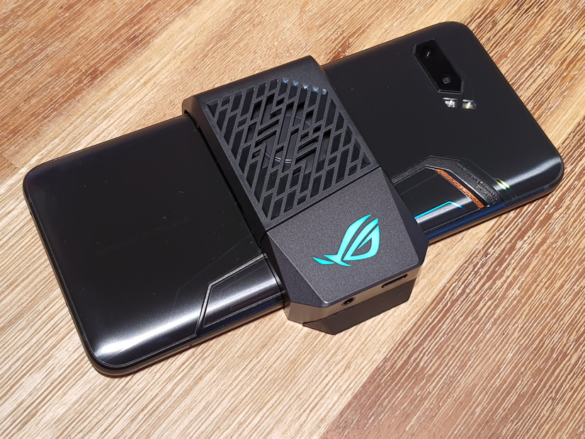 ASUSがゲーミングスマートフォン「ROG Phone II」のグローバル版を発表
