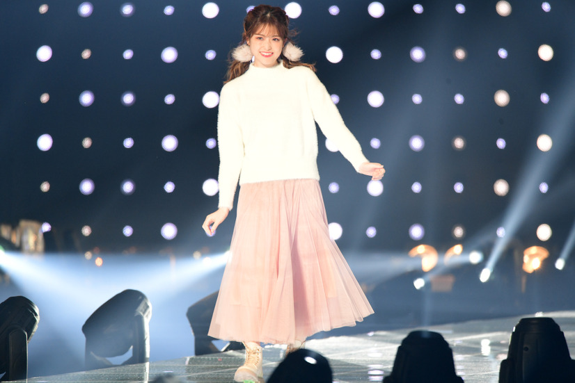 【TGC 2019】乃木坂46・松村沙友理、山下美月、齋藤飛鳥がクール＆キュートなランウェイ