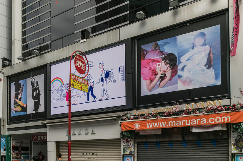 Perfume、渋谷の街をジャック！幻想的なポスター多数登場