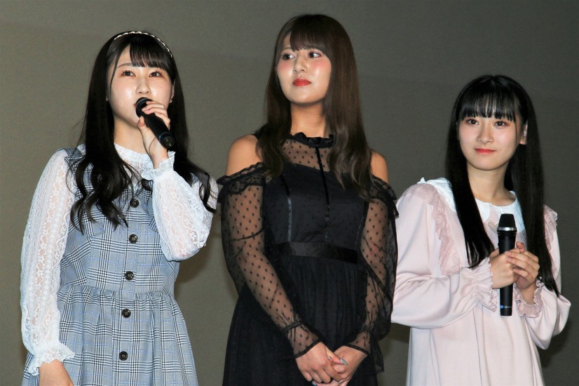 =LOVE/山本杏奈、佐竹のん乃、 齋藤樹愛羅【撮影：小宮山あきの】
