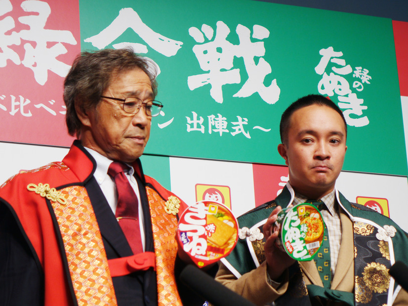 武田鉄矢と濱田岳【撮影：編集部】