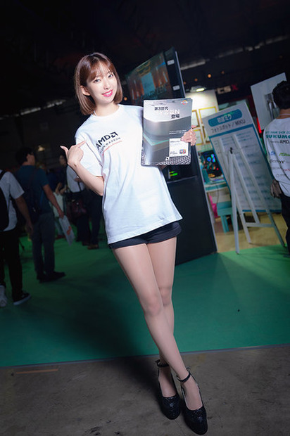 眩しいほどの魅力で来場者を釘付け！「東京ゲームショウ2019」美女コンパニオンまとめ【写真108枚】