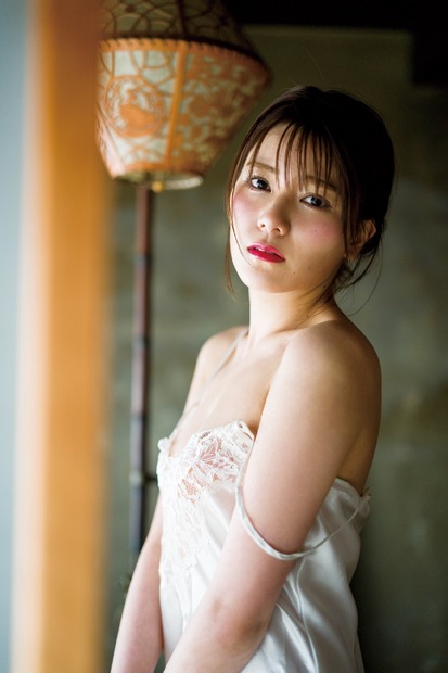 高橋胡桃「全部Tバックで、結構エッチい感じです！」 DVD『痴人の愛』をアピール