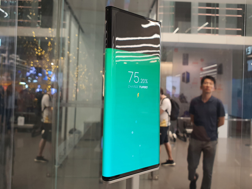 表も裏も側面もディスプレイなシャオミ「Mi MIX Alpha」を見てきた