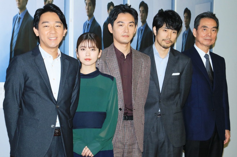 塩田武士氏、小芝風花、松山ケンイチ、松田龍平、長塚京三【撮影：小宮山あきの】