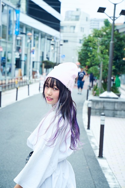 SNS総フォロワー数100万人超え！スーパー女子高生・ひかりんちょ、初エッセイで自身の生い立ち語る
