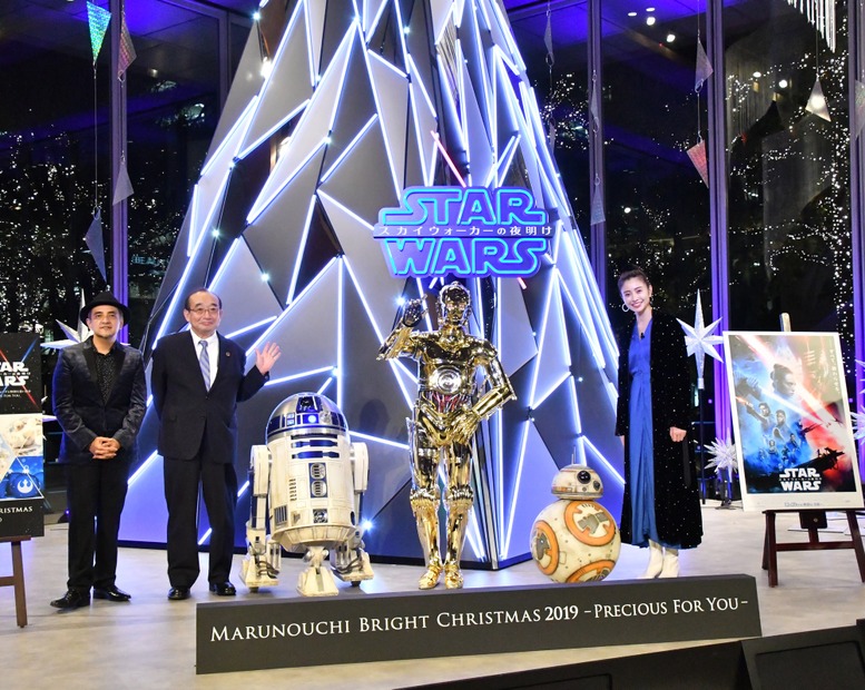 「STAR WARS Marunouchi Bright Christmas 2019 -Precious for you- クリスマス点灯式」【写真：竹内みちまろ】