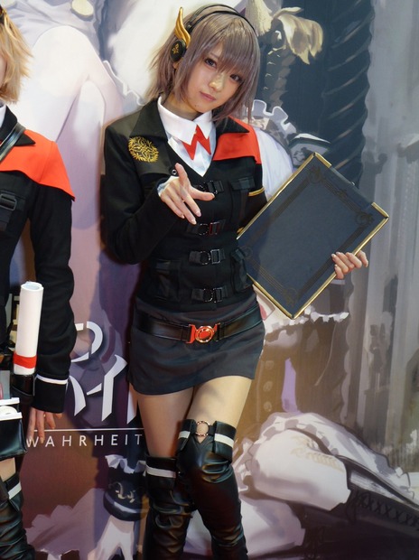 【ピックアップ】グラビアでも人気！美人コスプレーヤー・火将ロシエルに注目！