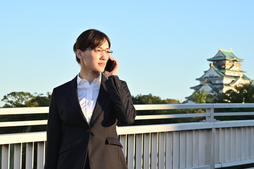 （C)TBS