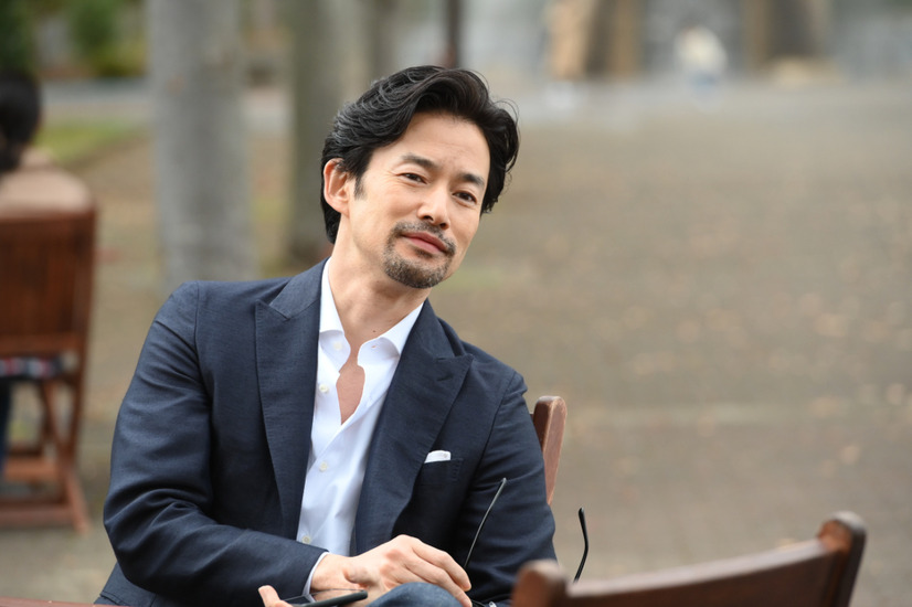 （C)TBS